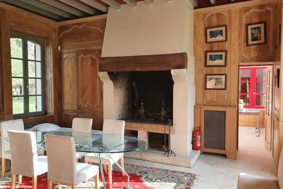 Image de Maison forestière entièrement rénovée à 60kms de Paris