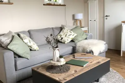 Image de HeiDeluxe Tiny House dans la lande de Lunebourg.