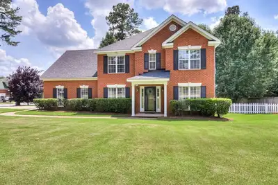 Image de Tournoi des Maîtres récemment rénové à Evans!