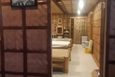 Image de Honorable, Sports Bar and Guesthouse
