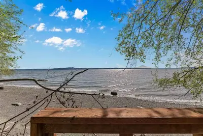 Image de Incroyablement unique Beach Front Cottage au coeur d'une forĂŞt tropicale