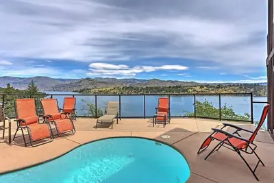 Image de Chelan à flanc de montagne - 2 maisons pour le prix d'une, front de mer privé, petite piscine privée.