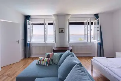 Maison de vacances avec terrasse et climatisation