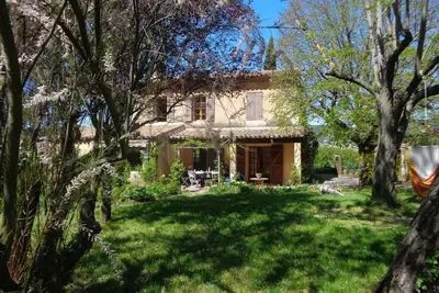 Image de le Mazette - authentique mas provençal, 4 chambres, 9 personnes