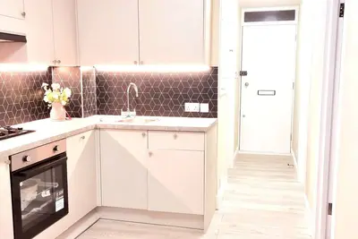 Image de Grand Studio à distance de marche de tennis de Wimbledon et Tube