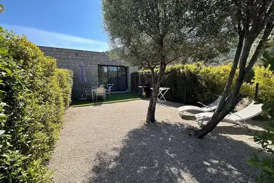 Image de N ° 2 - New T2 air-conditioned house in Ajaccio