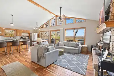 Image de ★ ᖇᗩYBUᖇ ᑎ LOᗪGE »Spa» 1 M $ Vue LᗩKE!