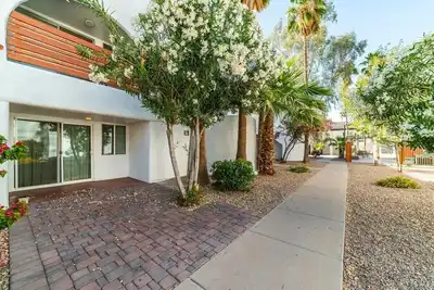 Image de 81- Condo 3bd / 2ba Casa Grande avec piscine chauffée, parc pour chiens et tonnes de commodités