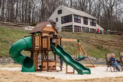 Image de Multi-familial, Riverfront, bain à remous, rampe de bateau Wow! !