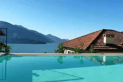 Image de Joli appartement avec Wifi, piscine, climatisation, Tv, balcon, animaux admis et parking