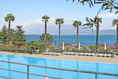 Image de Confortable appartement avec Wifi, climatisation, piscine, Tv, terrasse et animaux admis