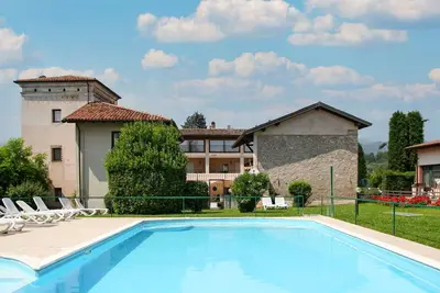 Image de Bel appartement avec piscine, Wifi, climatisation, Tv, balcon, animaux admis et parking