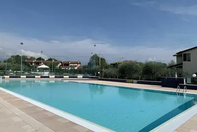 Image de Joli appartement pour 4 personnes avec climatisation, Wifi, piscine, Tv, terrasse et animaux admis