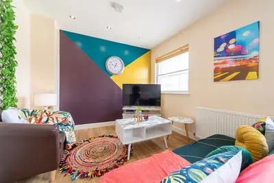 Image de Jesouth Cosy City Pad - centre-ville avec Netflix & Wifi Gratuit
