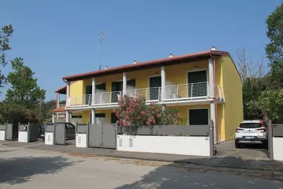 Image de Agréable appartement dans une maison de vacances avec climatisation, Wifi, Tv, terrasse et parking
