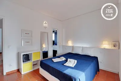 Image de Albufeira Central 1 by Homing