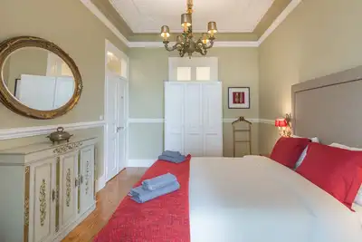 Image de Lisbon Garden Retreat - Glamour portugais classique