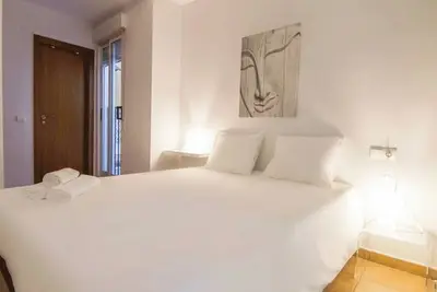 Apartamento estudio en la zona de la playa La Malvarrosa