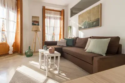 Amazing Shiny Apartment! An amazing choice for friends and families!