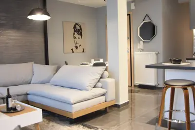 Image de Beau luxe Apt. (doit)
