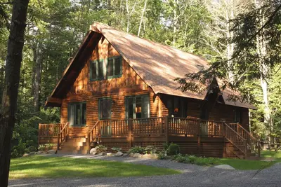 Image de À quelques minutes de belles plages et à distance de marche du parc et des sentiers
