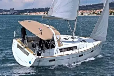 Image de Beneteau 45 2012! ! !