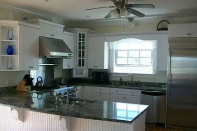 Image de Maison À Louer, 18 Personnes, PRÈS Des Plages Sur Block Island