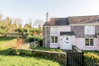 4 Rose Cottages, Polperro