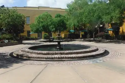 Image de The Lodge Alley Inn ™ - Appartement 1 chambre