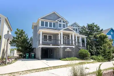 Image de Ol50, Cutty Sark / Oceanfront, 6 chambres, 5. 5 salles de bains