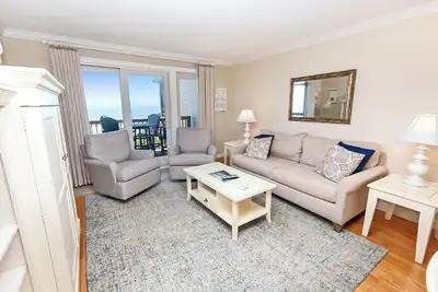 Image de C326d, Our Point Of View / Oceanfront, 2 chambres, 2 salles de bains