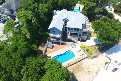 Image de 521, Endless Summer / Soundside, 6 chambres, 5 salles de bains