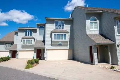 Image de 607, Beach Ball Villa / Oceanside, 4 chambres, 3. 5 salles de bains