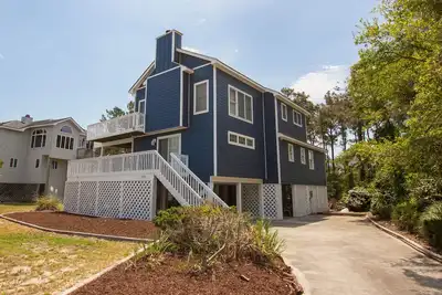 Image de 717, Capitains Quarters / Oceanside, 5 chambres, 3. 5 salles de bain