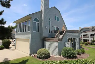 Image de 665, Shore Beats Work / Oceanside, 4 chambres, 3. 5 salles de bains