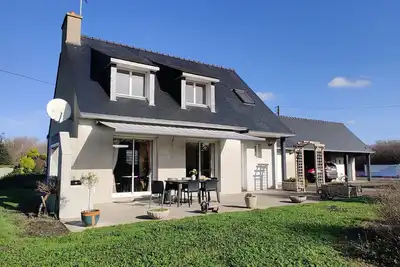 Image de Pour des vacances reposantes et tout confort proche du bord de mer.