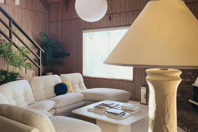 Image de 1970s Architecture & Design Cabin - The Lone Pine