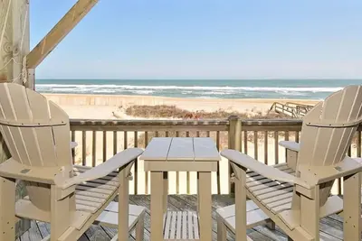 Image de Starlights 2 - Oceanfront, vue extraordinaire!