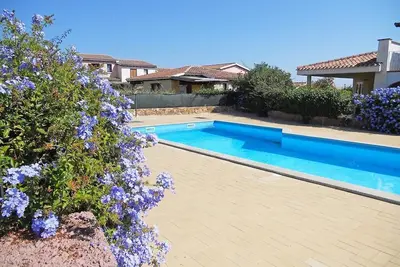 Image de Jardin Et Piscine Villas À Deux Pas De La Mer San Teodoro