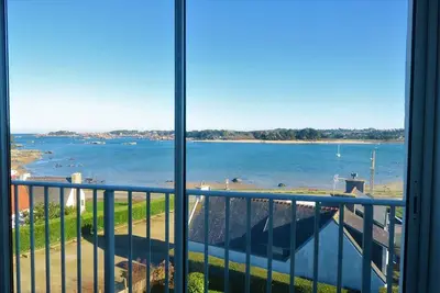 Appartement Vue Mer 4 personnes au centre de Tregastel