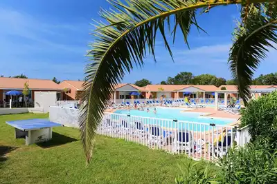 Image de Studio 200m du Canal du Midi | Accès 2 Piscines + Parking!