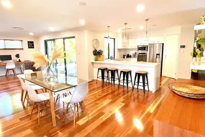 Retraite familiale de style complexe - Burleigh Waters