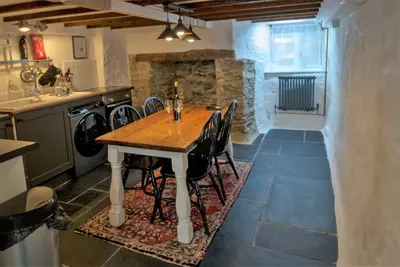 Image de Tolva Cottage: 2-bedrooms, close to beach, harbour, town & quayside amenities.