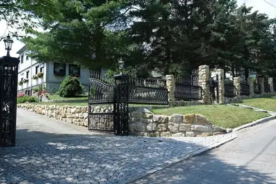 Image de Non fumeur. - Fw depuis 2005, sympathique, propre, confortable. Ambiance, beau jardin, parking gratuit, place de parking. pour les vélos, WiFi gratuit