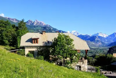 Image de Gîte Le Champignon, Vue panoramique, 3 étoiles