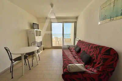 Image de Studio Avec Pkg, Les Criques De La Corniche