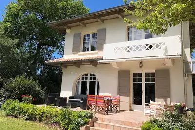 Image de Villa de charme avec grand jardin à 150m de la plage - 4 chambres - wifi