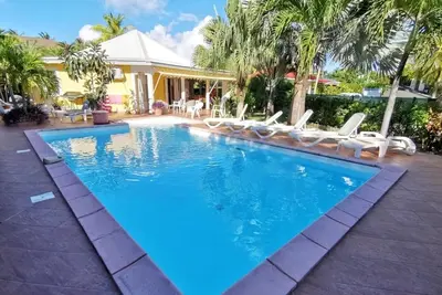Image de Villa ref G050 à Saint François 3 ch piscine