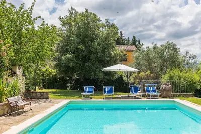 Image de Appartement dans une maison de vacances avec piscine privée, Wifi, Tv, patio, vue panoramique