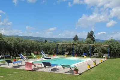 Image de Confortable appartement avec piscine, Wifi, patio, animaux admis, vue panoramique et parking
